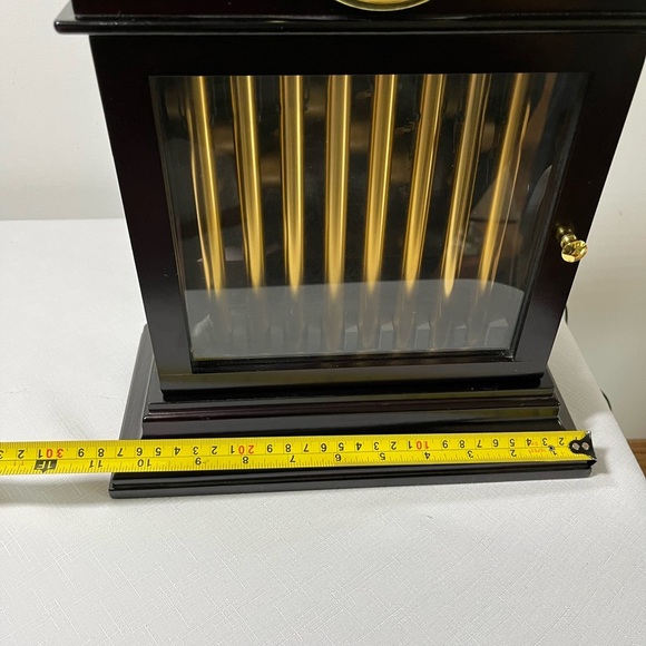 Mr. Christmas Grand Chime Clock Gold Label Collection. Vintage. 30 songs. Box - Picture 9 of 14